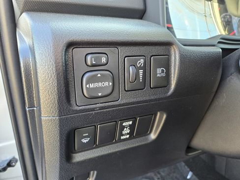 Used 2021 Toyota 4Runner TRD Off-Road Premium w/ Moonroof Package AWD/4WD image 14