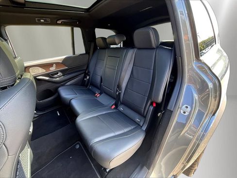 Certified 2024 Mercedes-Benz GLS 450 4MATIC image 23