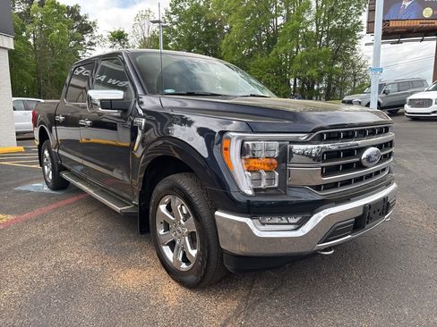 Used 2022 Ford F150 Lariat w/ Max Trailer Tow Package AWD/4WD image 4