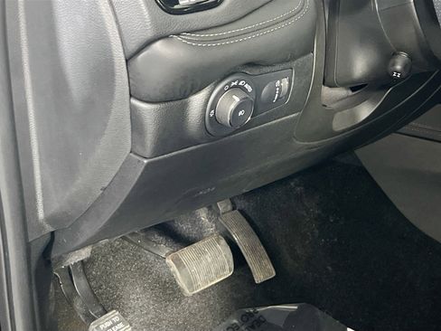 Used 2022 Dodge Durango GT image 10