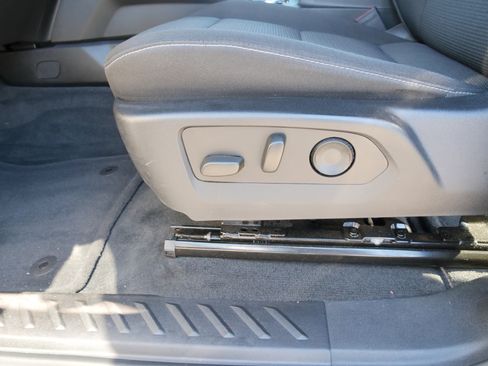 Certified 2023 GMC Canyon Elevation w/ Convenience Package image 17