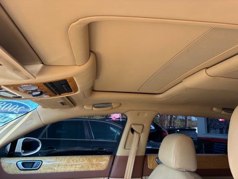 Used 2008 Bentley Flying Spur Flying Spur image 7