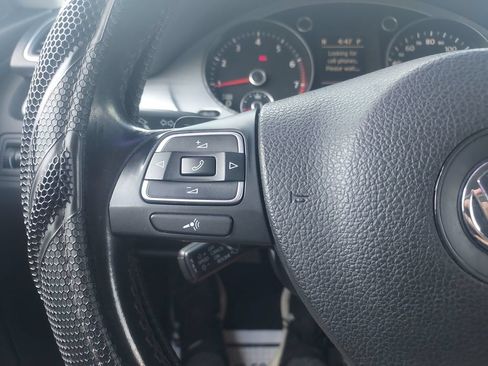 Used 2013 Volkswagen CC R-Line FWD image 19