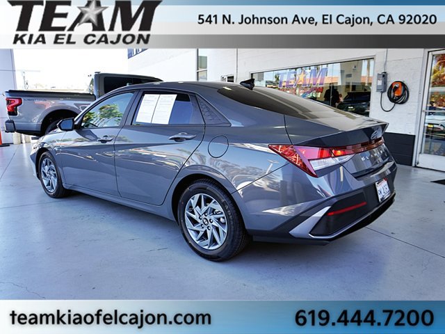 Used 2024 Hyundai Elantra SEL FWD image 7