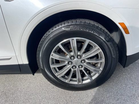 Used 2018 Cadillac XT5 Luxury w/ Driver Awareness Package image 30