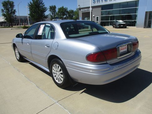Used 2005 Buick Le Sabre Custom w/ Wheel And Sound Package FWD image 3