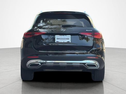 Used 2023 Mercedes-Benz GLC 300 4MATIC image 4