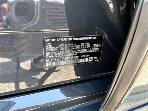 Used 2025 BMW X5 M60i AWD/4WD image 26