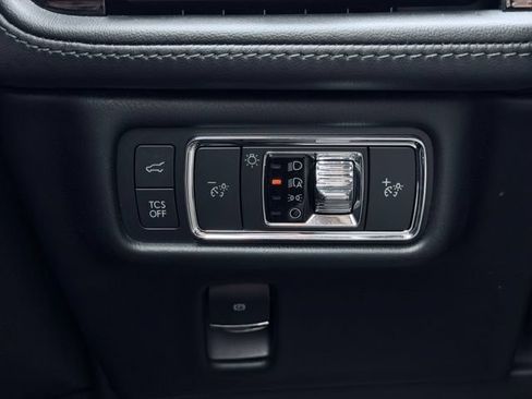 Used 2022 Lincoln Nautilus Reserve AWD/4WD image 36