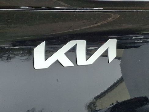 Certified 2023 Kia Sportage EX image 29