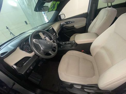 Used 2023 Chevrolet Traverse LS w/ Midnight/Sport Edition FWD image 27