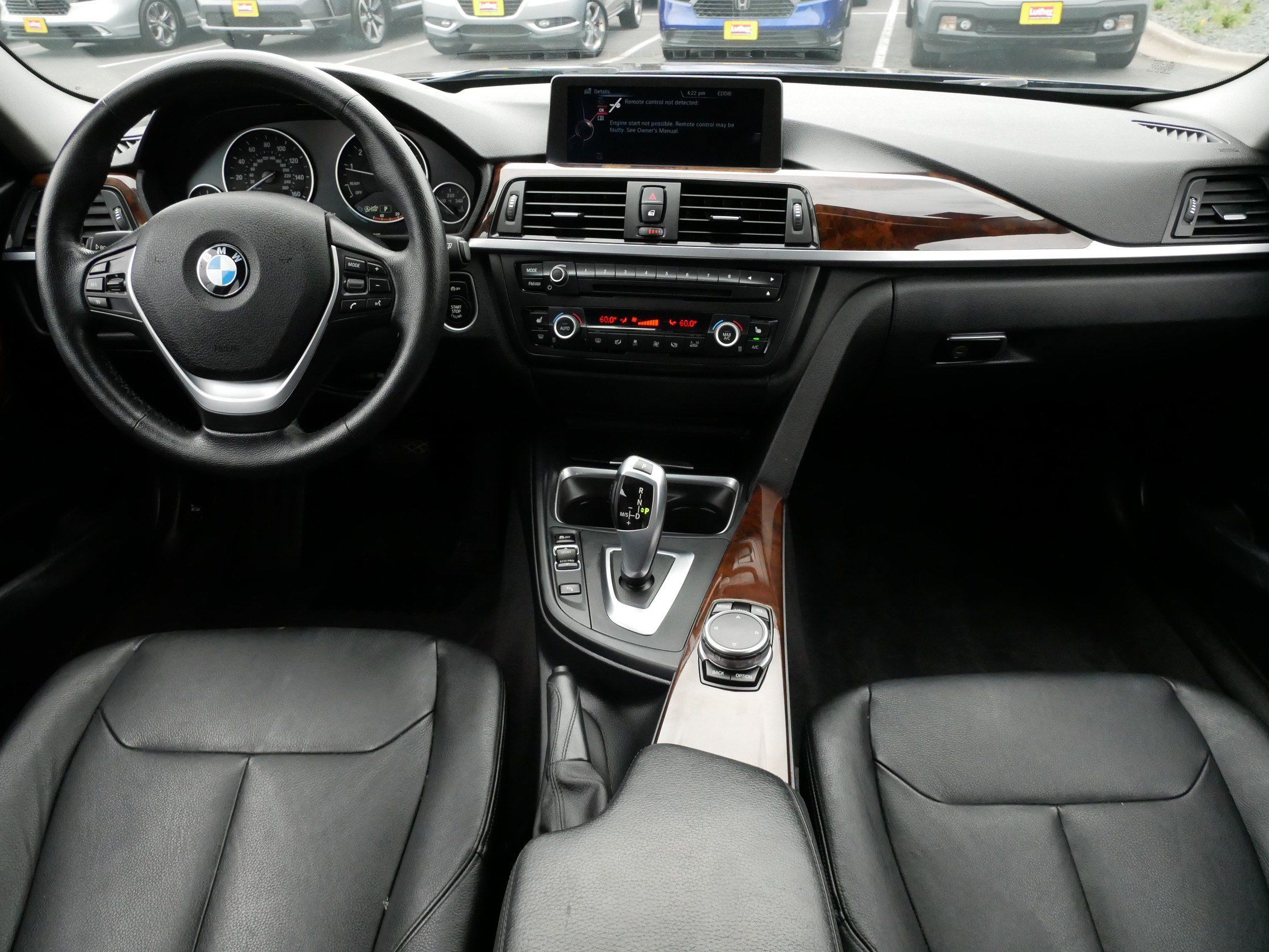 Used 2015 BMW 328i xDrive Sedan AWD/4WD image 10