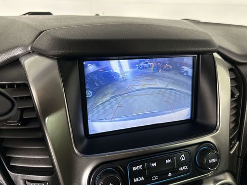 Used 2019 Chevrolet Tahoe Premier AWD/4WD image 18