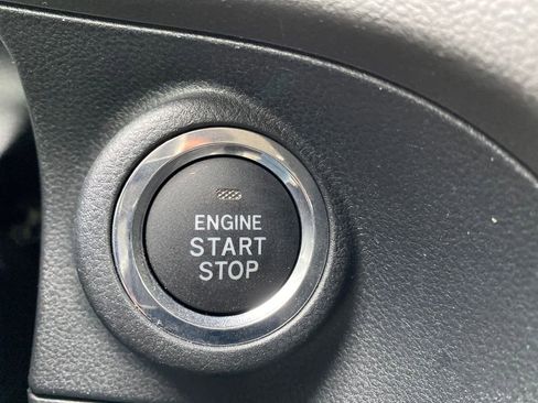 Used 2022 Subaru Forester Premium image 45