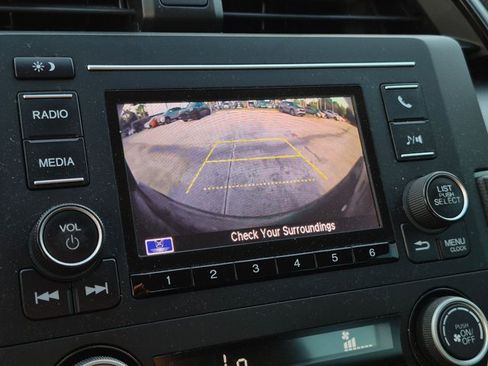Used 2018 Honda Civic LX image 21
