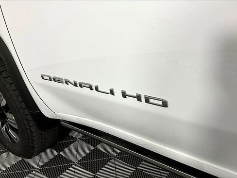 New 2026 GMC Sierra 2500 Denali w/ Denali Reserve Package image 10