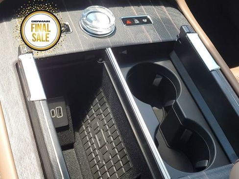 New 2025 Lincoln Navigator Black Label image 29