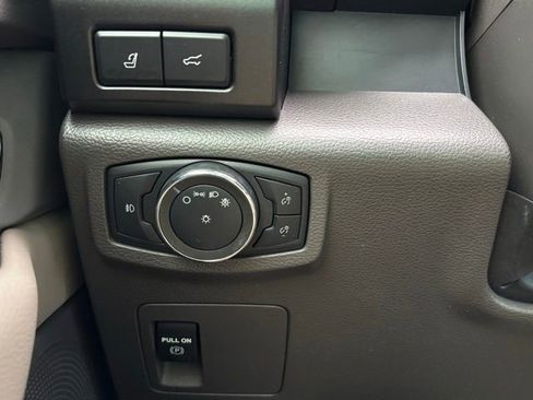 Used 2020 Ford Expedition XLT w/ Equipment Group 202A image 41