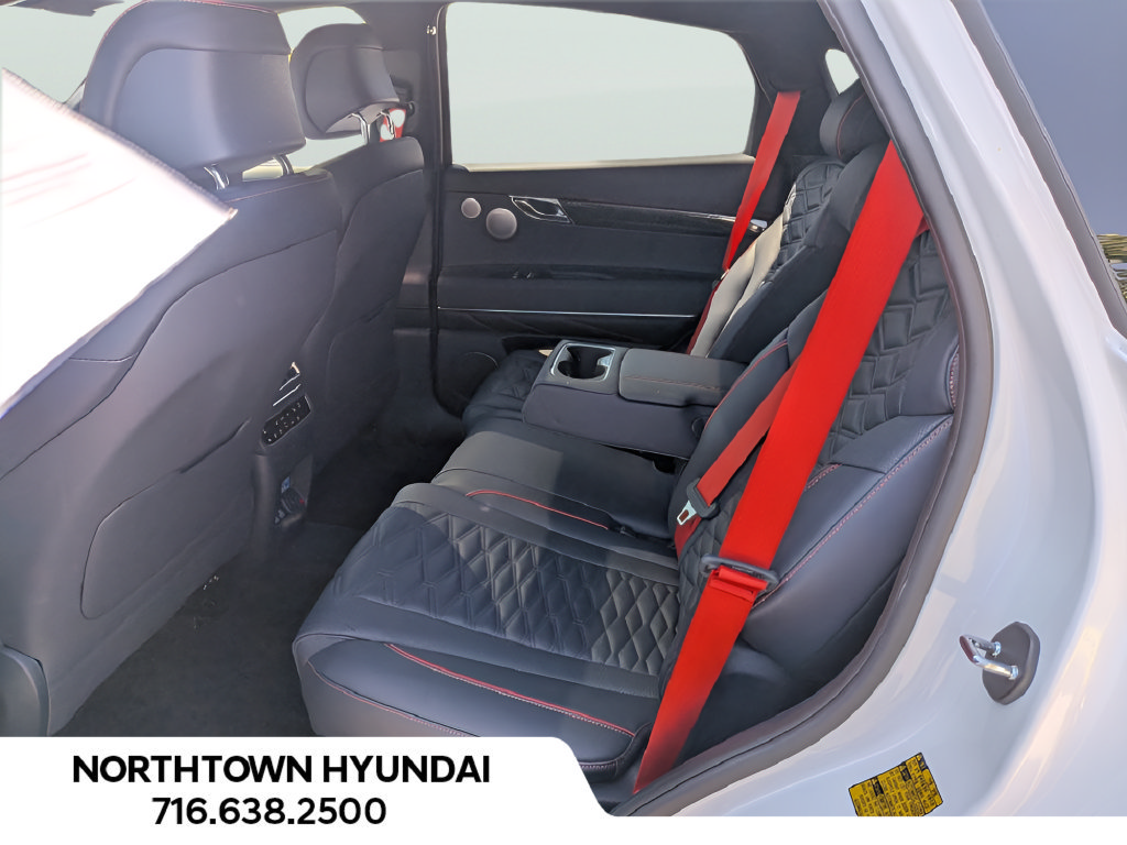 Used 2025 Genesis GV80 3.5T e-SC AWD/4WD image 15