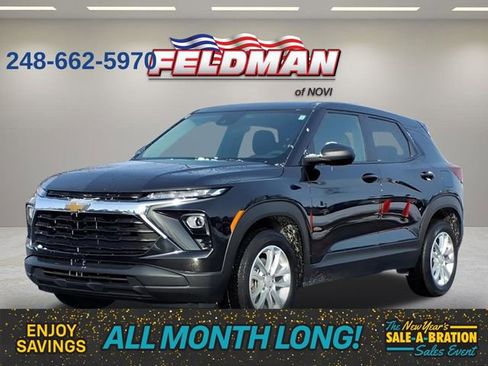 Used 2024 Chevrolet TrailBlazer LS w/ LS Convenience Package image 1