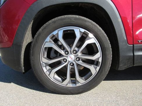 Used 2020 GMC Terrain SLT w/ Preferred Package image 9