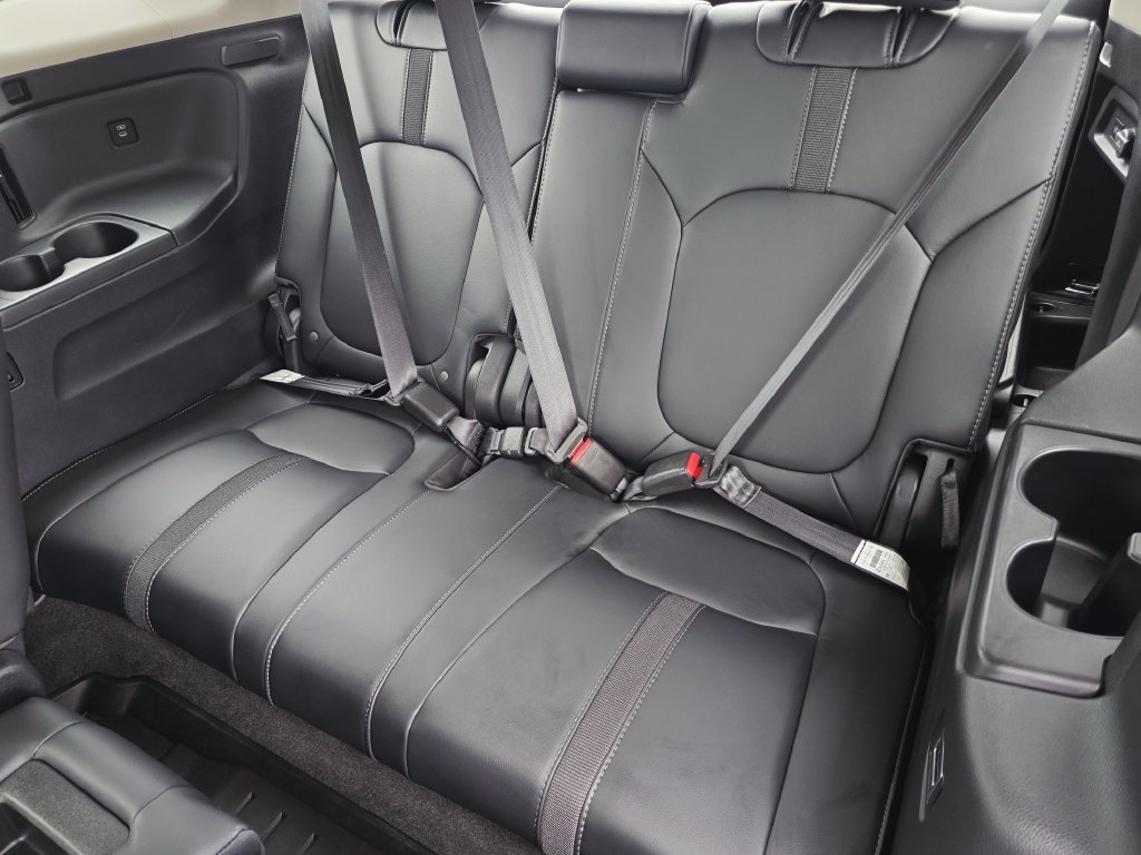 Certified 2024 Honda Pilot Touring image 20