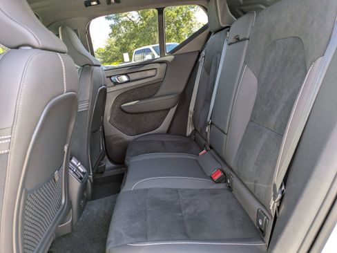 Certified 2024 Volvo XC40 Recharge Plus w/ Protection Package Premier image 14