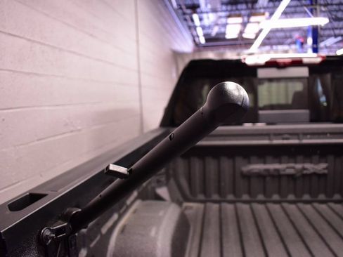 Used 2023 GMC Sierra 1500 AT4X w/ AT4X AEV Edition AWD/4WD image 14