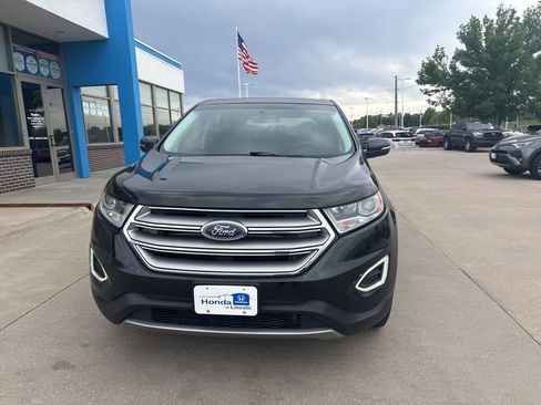 Used 2015 Ford Edge SEL w/ Equipment Group 201A AWD/4WD image 2
