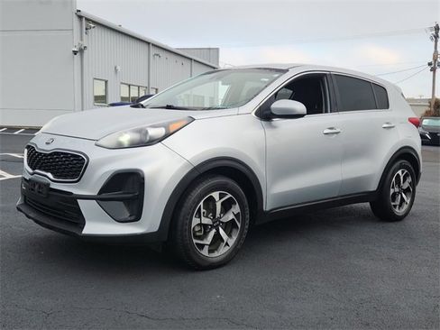Used 2022 Kia Sportage LX image 7