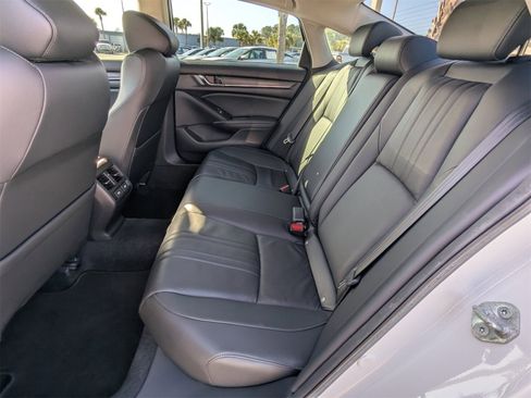 Used 2022 Honda Accord EX-L image 13