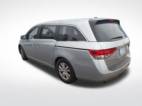 Used 2016 Honda Odyssey SE image 6