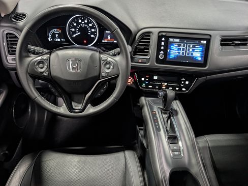 Used 2022 Honda HR-V EX-L image 11