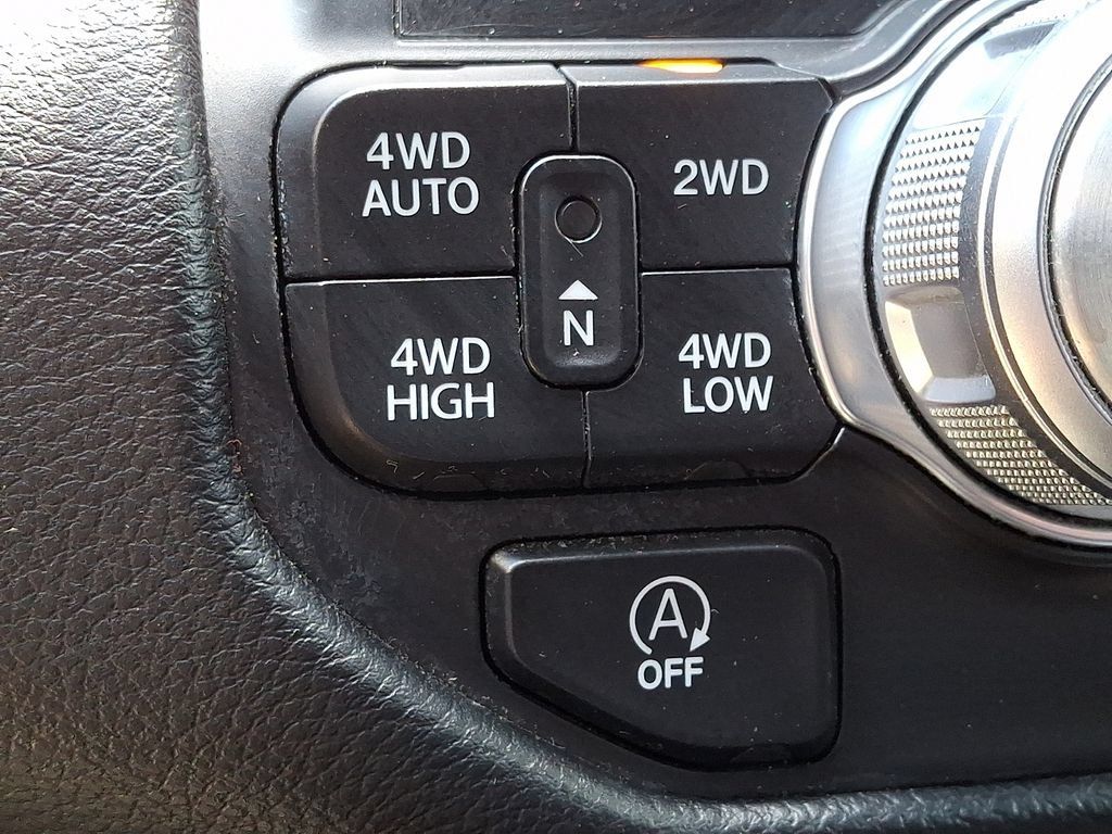 Used 2021 RAM 1500 Laramie AWD/4WD image 22