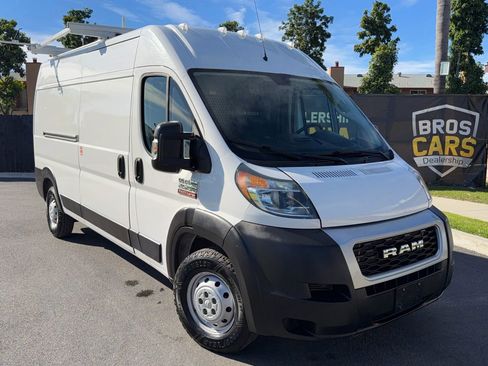 Used 2020 RAM ProMaster 2500 image 2