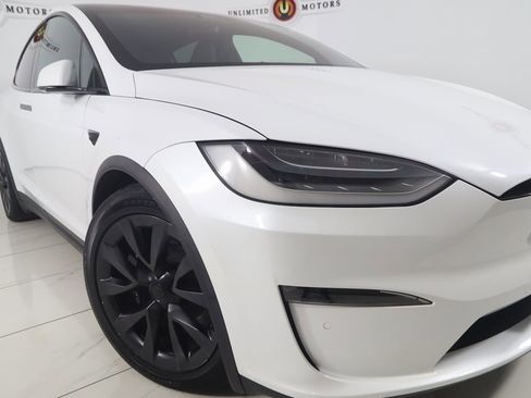 Used 2022 Tesla Model X image 22