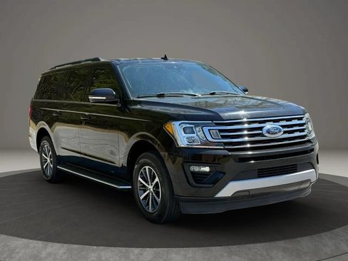 Used 2020 Ford Expedition Max XLT w/ Equipment Group 202A RWD image 3