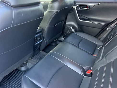 Certified 2021 Toyota RAV4 Limited image 4