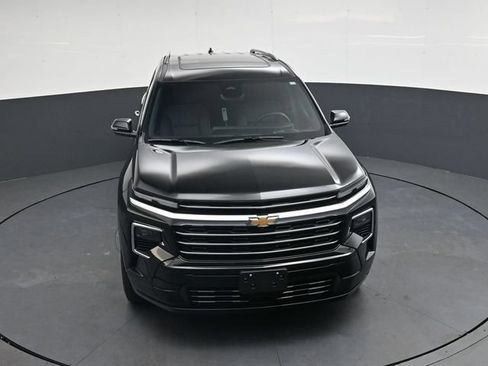 Used 2026 Chevrolet Traverse High Country w/ LPO, Floor Liner Package AWD/4WD image 30