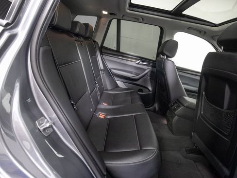 Used 2017 BMW X3 sDrive28i image 10