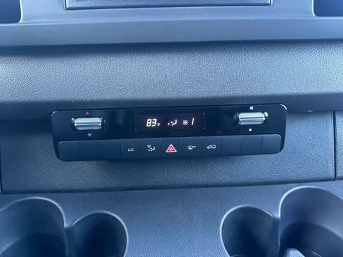 Used 2023 Mercedes-Benz Sprinter 144 Cargo image 17