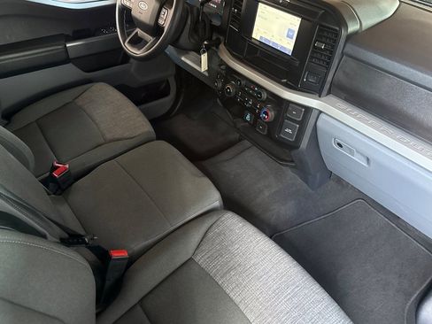 Used 2025 Ford F250 XLT AWD/4WD image 19