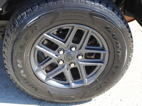 Used 2024 Jeep Wrangler Sport S AWD/4WD image 10