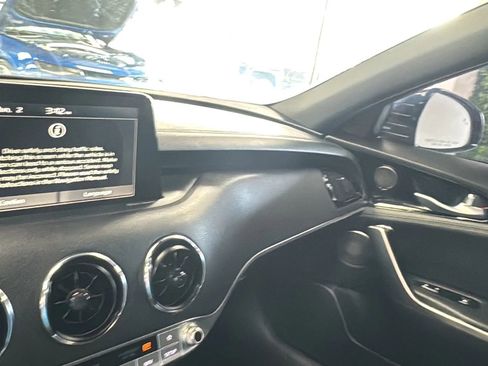 Used 2020 Kia Stinger GT-Line w/ Sun & Sound Package RWD image 18
