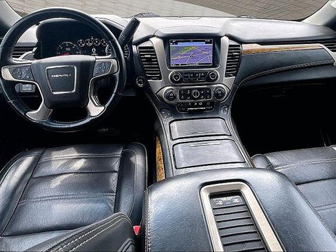 Used 2017 GMC Yukon XL Denali w/ Open Road Package RWD image 13