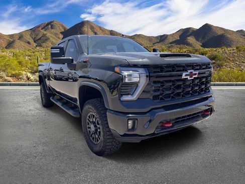 Used 2026 Chevrolet Silverado 2500 ZR2 w/ LPO, Dark Essentials Package AWD/4WD image 3