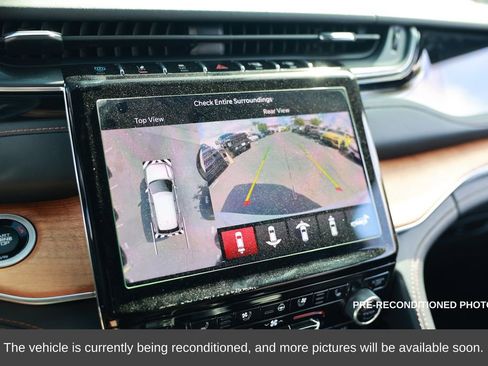 Used 2022 Jeep Grand Cherokee Summit image 17