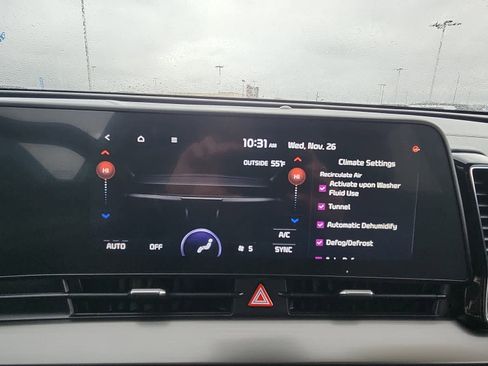 Used 2023 Kia Sportage EX image 28