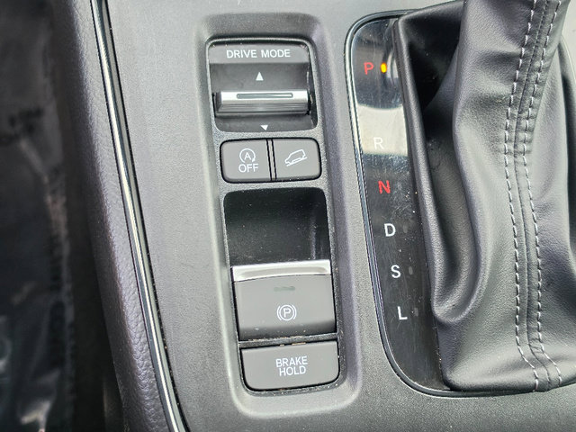 Used 2025 Honda CR-V LX image 27