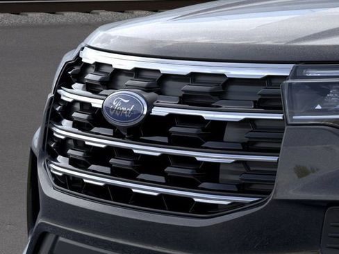 New 2026 Ford Explorer Active image 17